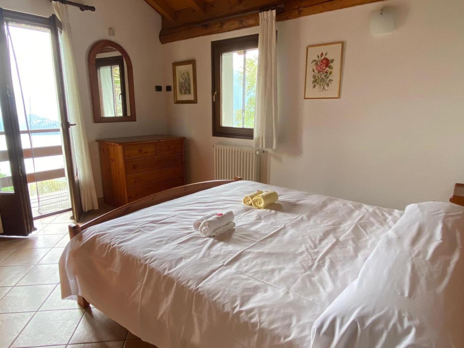 The Happy Rooster - Villa With Big Garden Pianello Del Lario Buitenkant foto